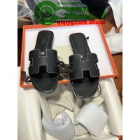 qiqiyg.com  Whatsapp...