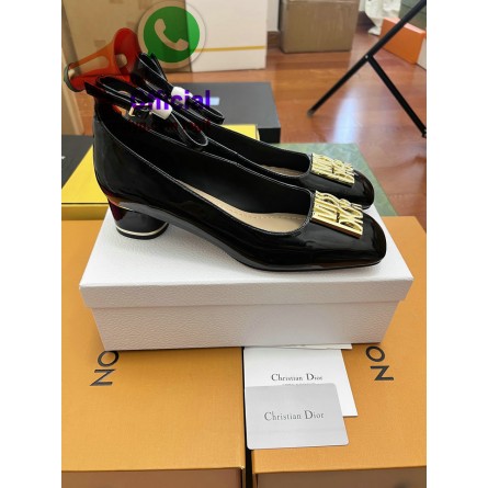 qiqiyg.com  Whatsapp...