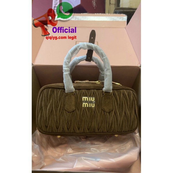 qiqiyg.com  Whatsapp:+8619859551206 Fornecedor legítimo da China para vestuário e acessórios por grosso QIQI038