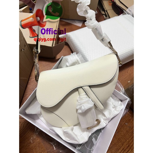 qiqiyg.com  Whatsapp:+8619859551206 Fornecedor legítimo da China para vestuário e acessórios por grosso QIQI146