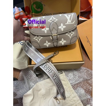 qiqiyg.com  Whatsapp:+8619859551206 Fornecedor legítimo da China para vestuário e acessórios por grosso QIQI202