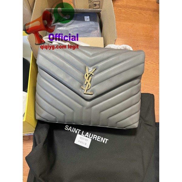 qiqiyg.com  Whatsapp:+8619859551206 Fornecedor legítimo da China para vestuário e acessórios por grosso QIQI232