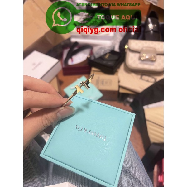 qiqiyg.com  Whatsapp:+8619859551206 Fornecedor legítimo da China para vestuário e acessórios por grosso QIQI233