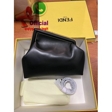 qiqiyg.com  Whatsapp:+8619859551206 Fornecedor legítimo da China para vestuário e acessórios por grosso QIQI234