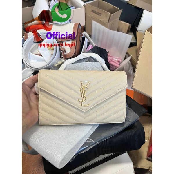 qiqiyg.com  Whatsapp:+8619859551206 Fornecedor legítimo da China para vestuário e acessórios por grosso QIQI256