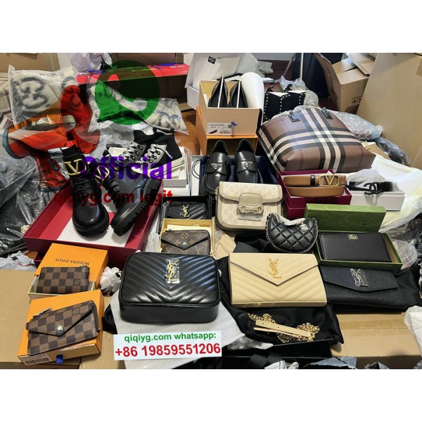 qiqiyg.com  Whatsapp:+8619859551206 Fornecedor legítimo da China para vestuário e acessórios por grosso QIQI282