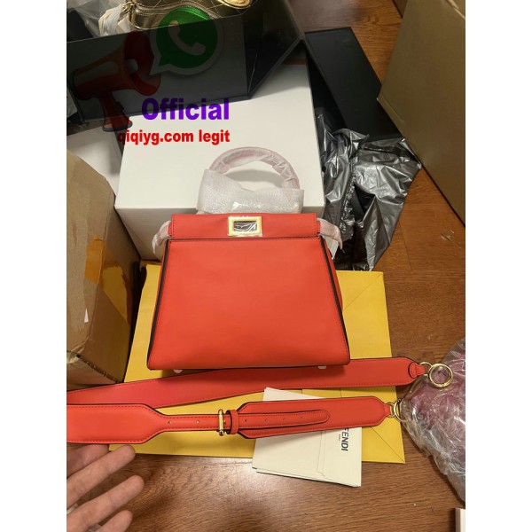 qiqiyg.com  Whatsapp:+8619859551206 Fornecedor legítimo da China para vestuário e acessórios por grosso QIQI298