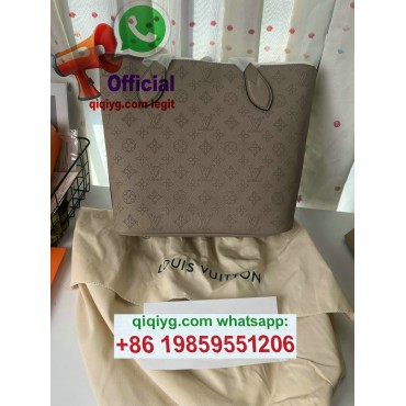 qiqiyg.com  Whatsapp:+8619859551206 Fornecedor legítimo da China para vestuário e acessórios por grosso QIQI384