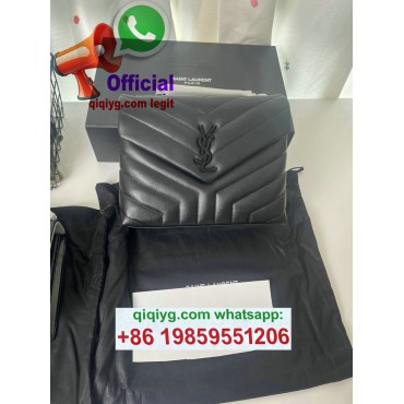 qiqiyg.com  Whatsapp:+8619859551206 Fornecedor legítimo da China para vestuário e acessórios por grosso QIQI394