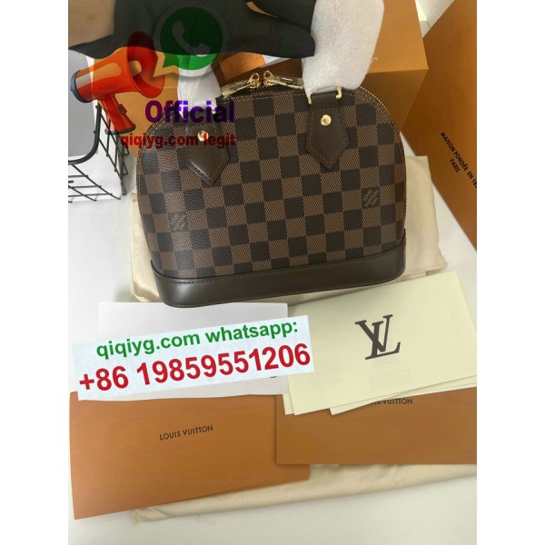 qiqiyg.com  Whatsapp:+8619859551206 Fornecedor legítimo da China para vestuário e acessórios por grosso QIQI400