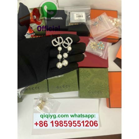 qiqiyg.com  Whatsapp...