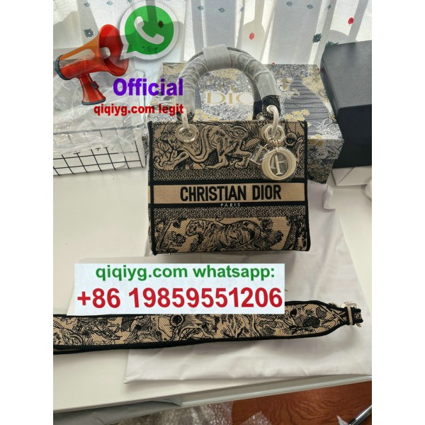 qiqiyg.com  Whatsapp:+8619859551206 Fornecedor legítimo da China para vestuário e acessórios por grosso QIQI426