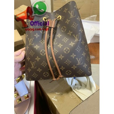 qiqiyg.com  Whatsapp:+8619859551206 Fornecedor legítimo da China para vestuário e acessórios por grosso QIQI436